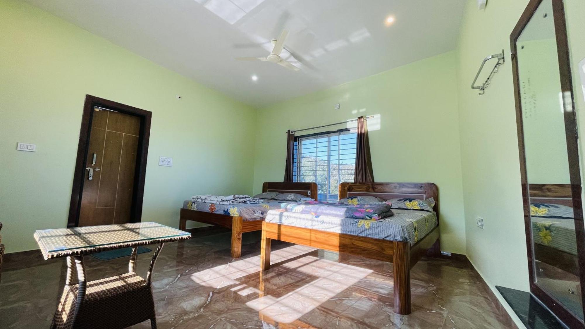Rashi Z View Estate Stay Tarikere Εξωτερικό φωτογραφία