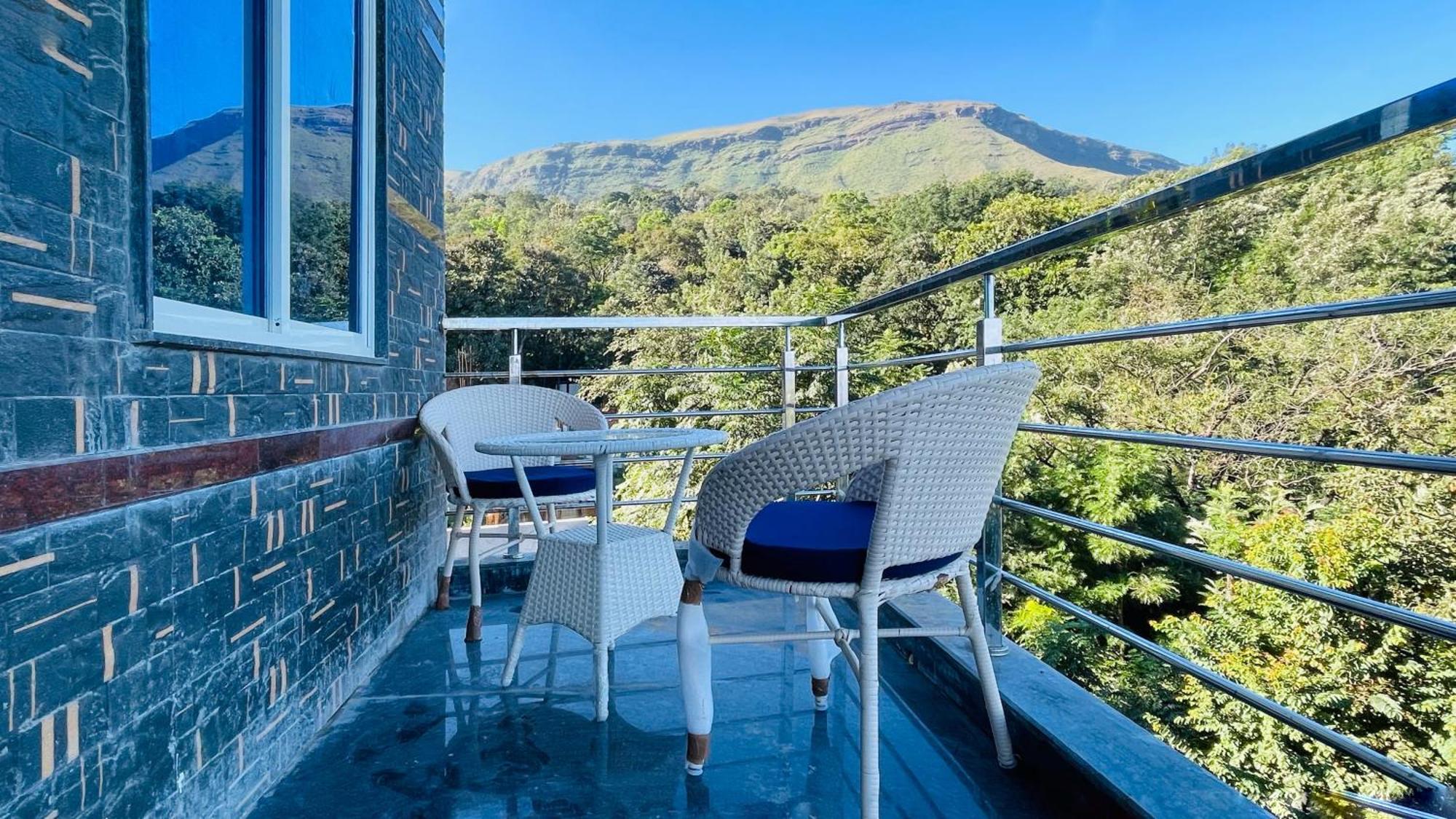 Rashi Z View Estate Stay Tarikere Εξωτερικό φωτογραφία