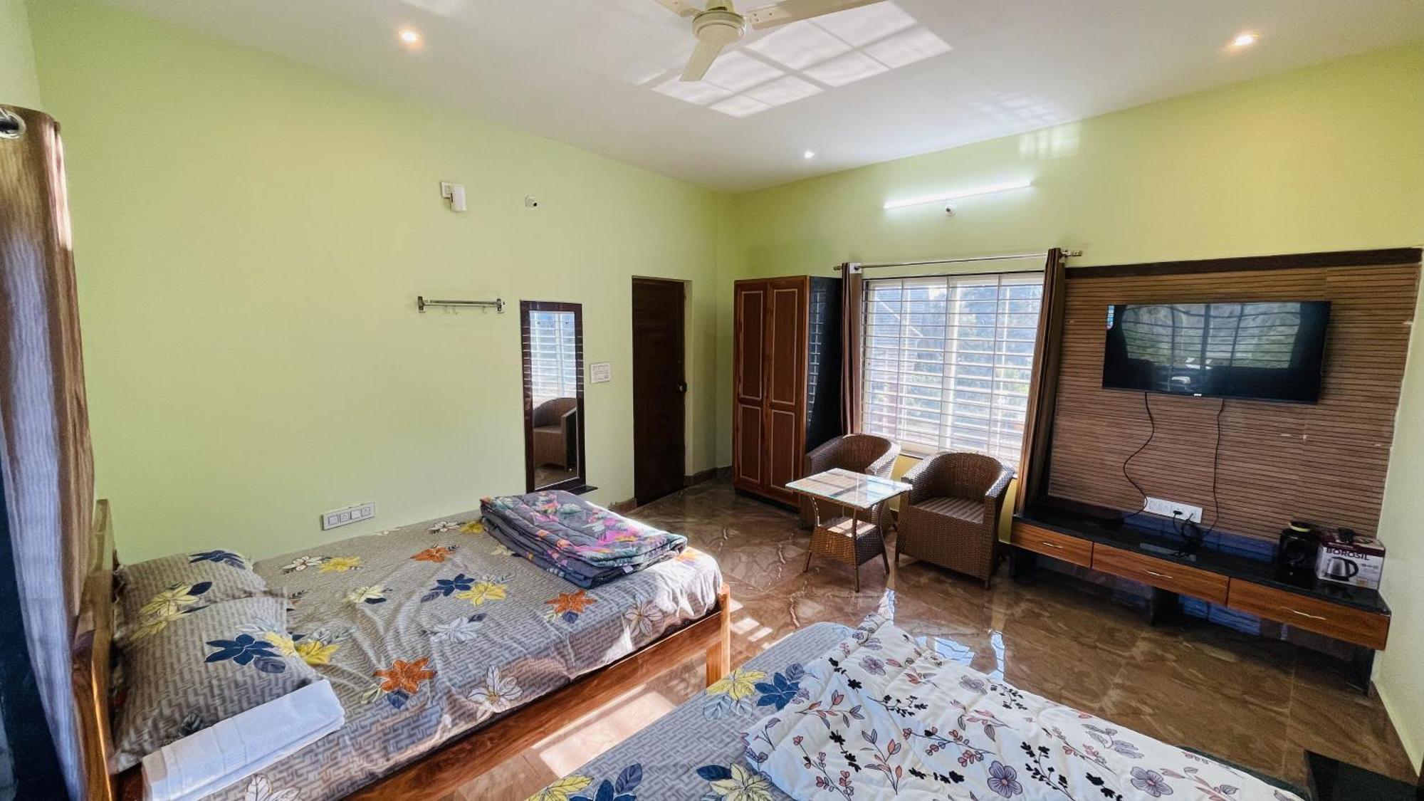 Rashi Z View Estate Stay Tarikere Εξωτερικό φωτογραφία