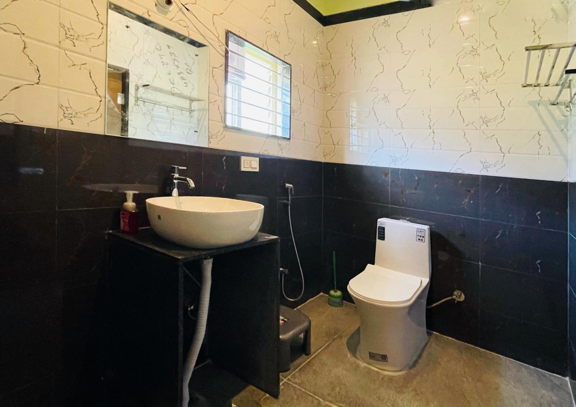 Rashi Z View Estate Stay Tarikere Εξωτερικό φωτογραφία